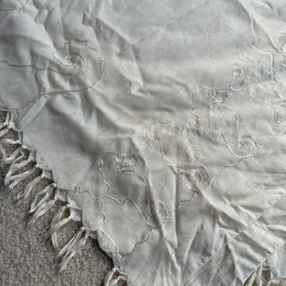 Seahorse embroidered shawl